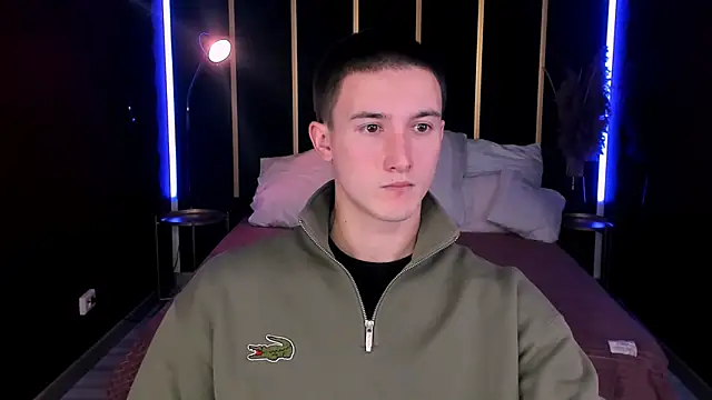 Snapshot of David__Diamond chatting on 10, 10, 2025 David Diamond online show from 10, 10, 2025