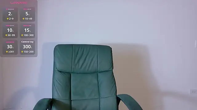 Olivia11  online show from 26, 11, 2025