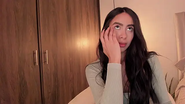 Snapshot of imsaraah chatting on 23, 10, 2025 imsaraah online show from 23, 10, 2025