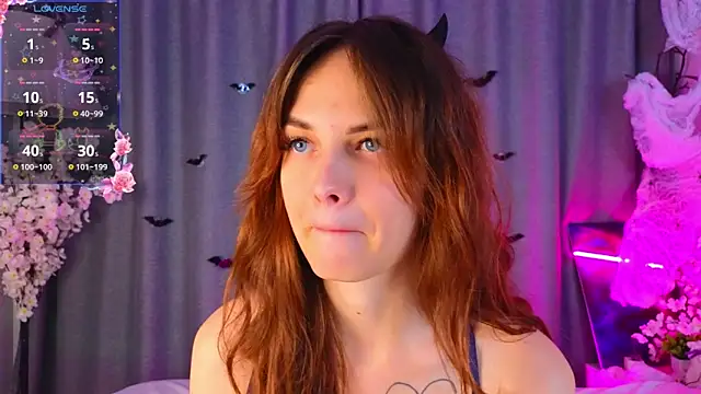 LisaDrake online show from 25, 10, 2025