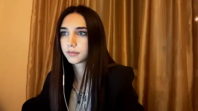 Snapshot of LinaMour chatting on 20, 9, 2025 LinaMour online show from 20, 9, 2025