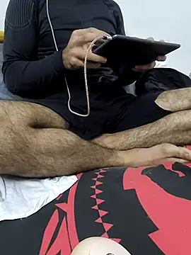 Snapshot of yazinyazin1 chatting on 2, 12, 2025 yazinyazin1 online show from 2, 12, 2025