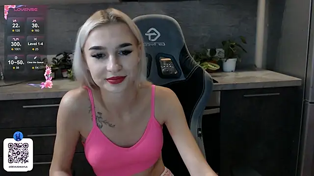 DevilishKayla online show from 13, 9, 2025
