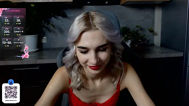 DevilishKayla online show from 8, 10, 2025