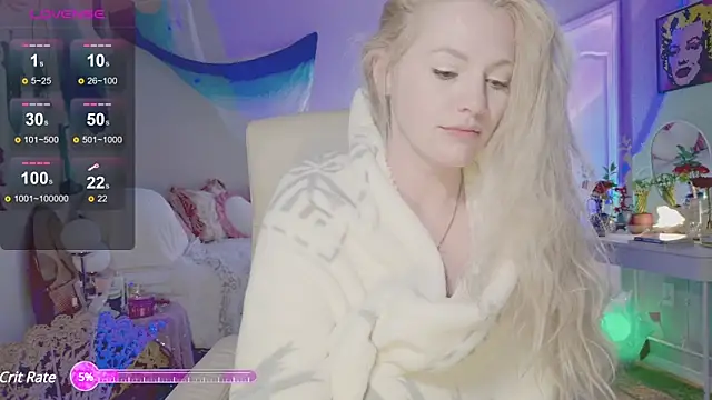 Snapshot of Talulaa chatting on 12, 3, 2025 Talulaa online show from 12, 3, 2025