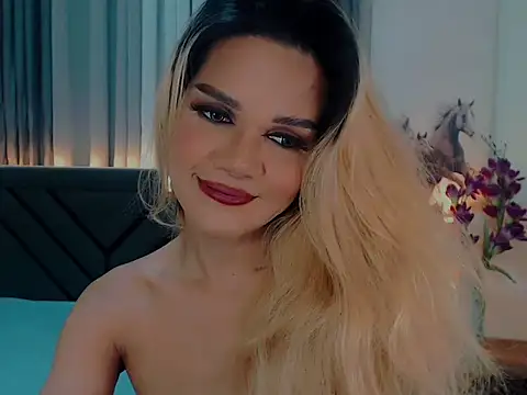 BellaBumzyy online show from 27, 9, 2025