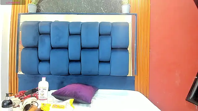 JisooLuv online show from 22, 11, 2025