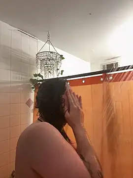 Snapshot of crashnasty chatting on 9, 2, 2026 crashnasty online show from 9, 2, 2026