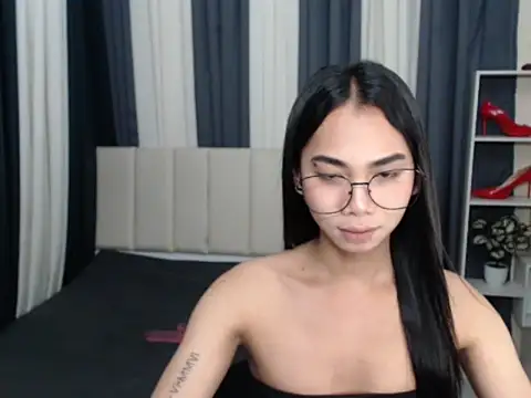 PetiteAsianYuki online show from 10, 11, 2025