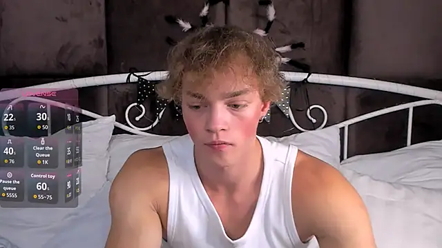 Snapshot of ChaseMuscular chatting on 25, 10, 2025 ChaseMuscular online show from 25, 10, 2025