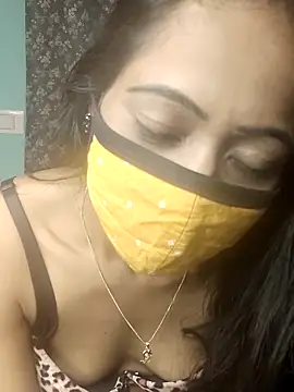 sweet-lily2 online show from 13, 9, 2025