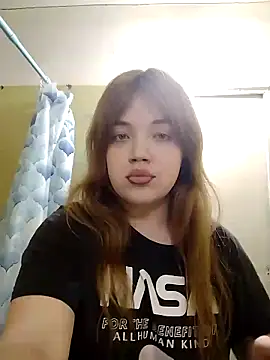 Snapshot of CathyxFox chatting on 11, 9, 2025 CathyxFox online show from 11, 9, 2025