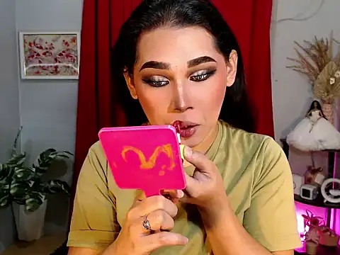 Kiethmadison Miller online show from 10, 11, 2025