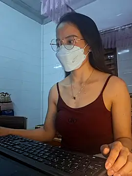 LazdyLy online show from 19, 9, 2025