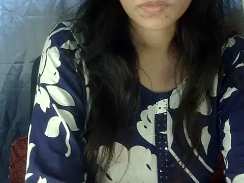 Neha Sharma1 online show from 8, 9, 2025