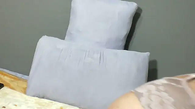 AppetizingCherry21 online show from 5, 10, 2025