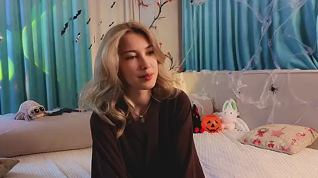 Snapshot of AngelicRice chatting on 30, 10, 2025 AngelicRice online show from 30, 10, 2025