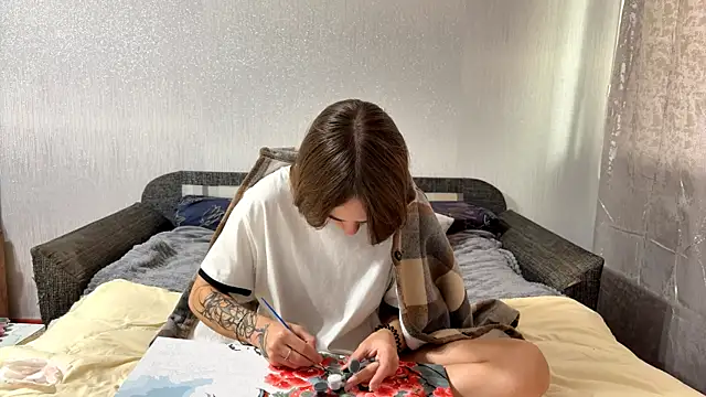 EvieDoll online show from 25, 9, 2025