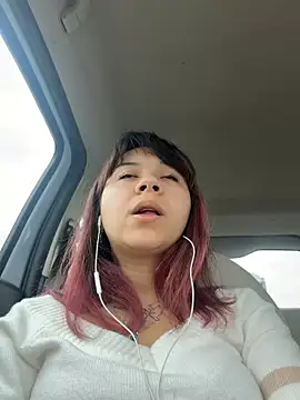 YumiLux online show from 7, 2, 2026