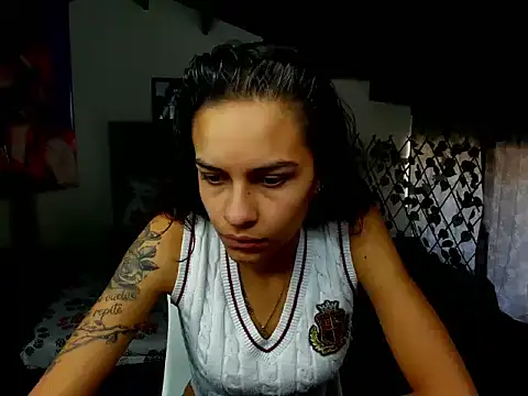 Snapshot of Skylovershot chatting on 27, 11, 2025 Skylovershot online show from 27, 11, 2025