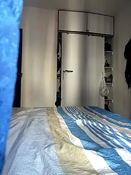 zaracollins01 online show from 11, 1, 2026