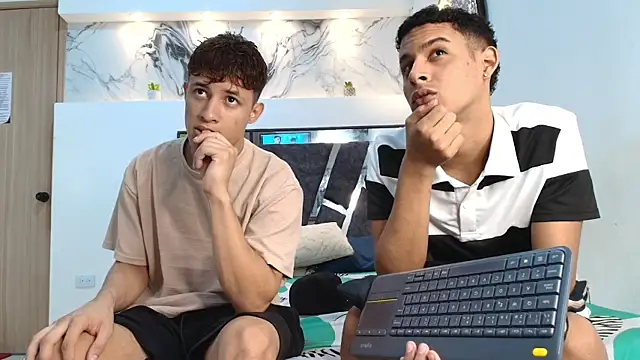 GRETTY BOYS online show from 22, 10, 2025