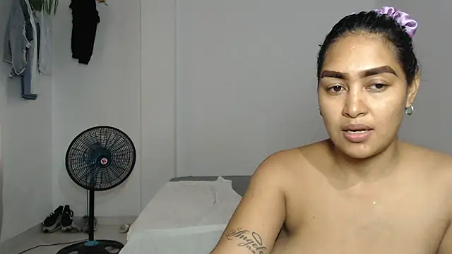 MichellSexxx online show from 28, 9, 2025