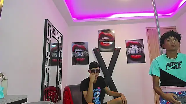 LONDON BOYS1 online show from 13, 9, 2025