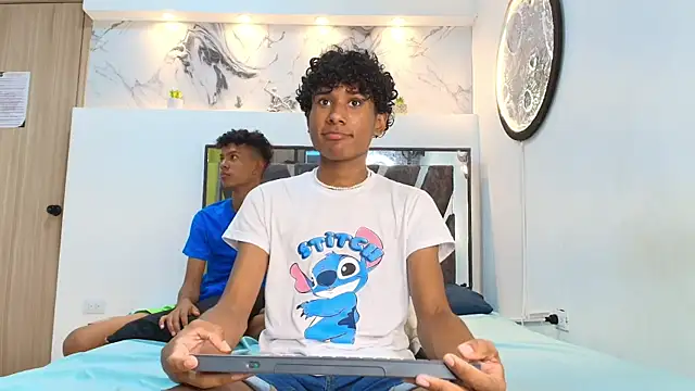 LONDON BOYS1 online show from 1, 10, 2025