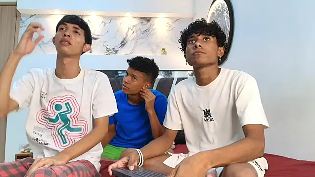 LONDON BOYS1 online show from 3, 10, 2025