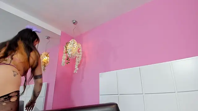 Lizzypink1 online show from 3, 10, 2025