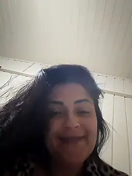 Snapshot of Thamiressssss chatting on 6, 10, 2025 Thamiressssss online show from 6, 10, 2025
