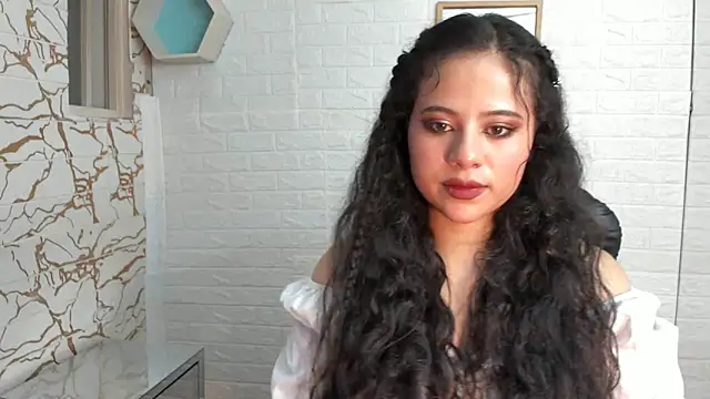 Dafne Cleo online show from 22, 9, 2025