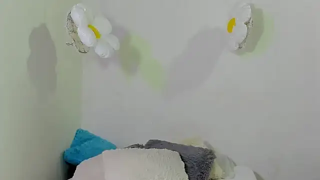 Snapshot of Naomi_Flame chatting on 22, 10, 2025 Naomi Flame online show from 22, 10, 2025