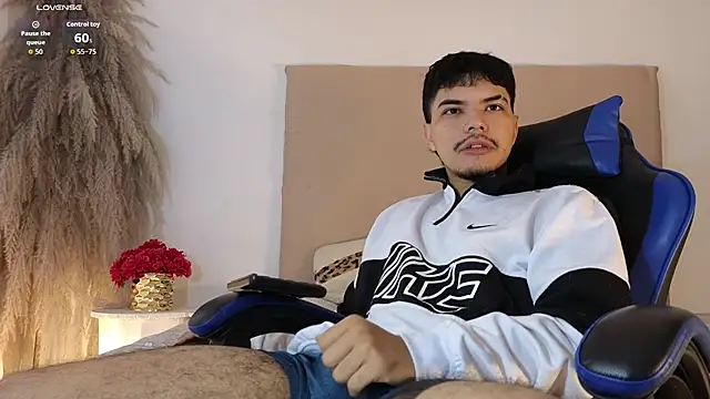 Snowlann online show from 21, 11, 2025