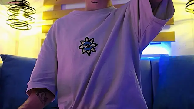 ArianaSantana online show from 15, 10, 2025