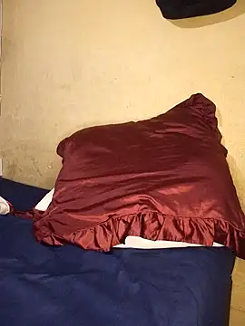 Snapshot of Hluga_25 chatting on 31, 10, 2025 Hluga 25 online show from 31, 10, 2025