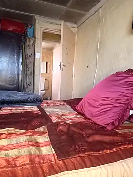 Snapshot of Hluga_25 chatting on 20, 11, 2025 Hluga 25 online show from 20, 11, 2025