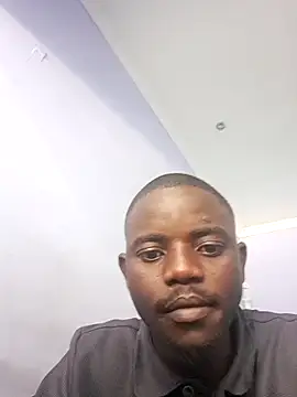 Snapshot of KwaneleK1 chatting on 3, 10, 2025 KwaneleK1 online show from 3, 10, 2025