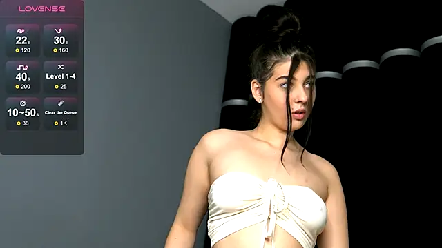 Snapshot of SweetSprinkle chatting on 13, 11, 2025 SweetSprinkle online show from 13, 11, 2025