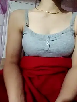 Snapshot of LucyyLy chatting on 2, 11, 2025 LucyyLy online show from 2, 11, 2025