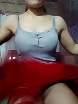 Snapshot of LucyyLy chatting on 3, 11, 2025 LucyyLy online show from 3, 11, 2025