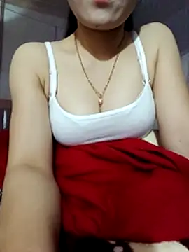 Snapshot of LucyyLy chatting on 20, 11, 2025 LucyyLy online show from 20, 11, 2025