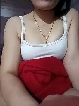 Snapshot of LucyyLy chatting on 17, 12, 2025 LucyyLy online show from 17, 12, 2025