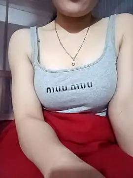 Snapshot of LucyyLy chatting on 19, 12, 2025 LucyyLy online show from 19, 12, 2025