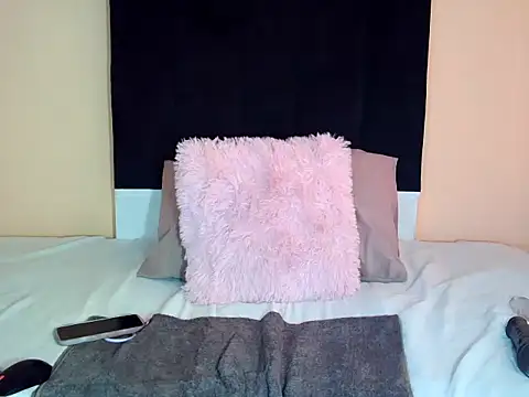 Snapshot of freakynyashXxXx chatting on 27, 3, 2026 freakynyashXxXx online show from 27, 3, 2026