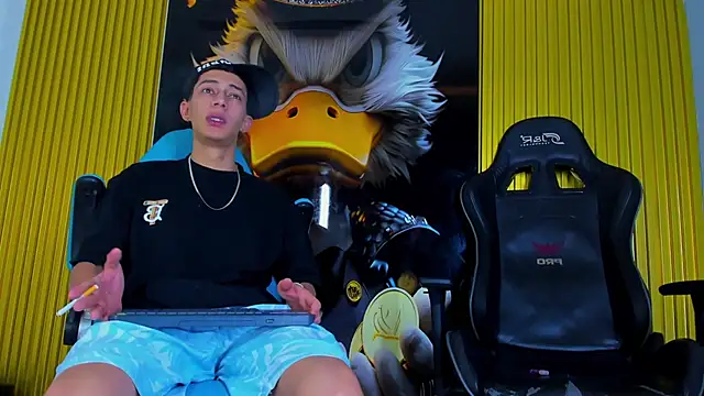 Dante Brown1  online show from 21, 11, 2025