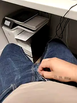 Snapshot of Alberto2840 chatting on 12, 9, 2025 Alberto2840 online show from 12, 9, 2025