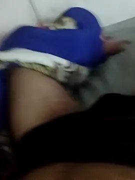 Yazaza1999 online show from 10, 10, 2025