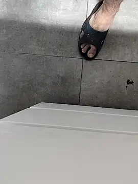 Yazaza1999 online show from 19, 10, 2025